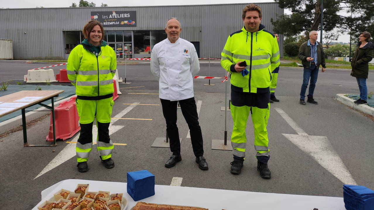 Action solidaire en faveur des agents chargés de la collecte et du traitement des déchets