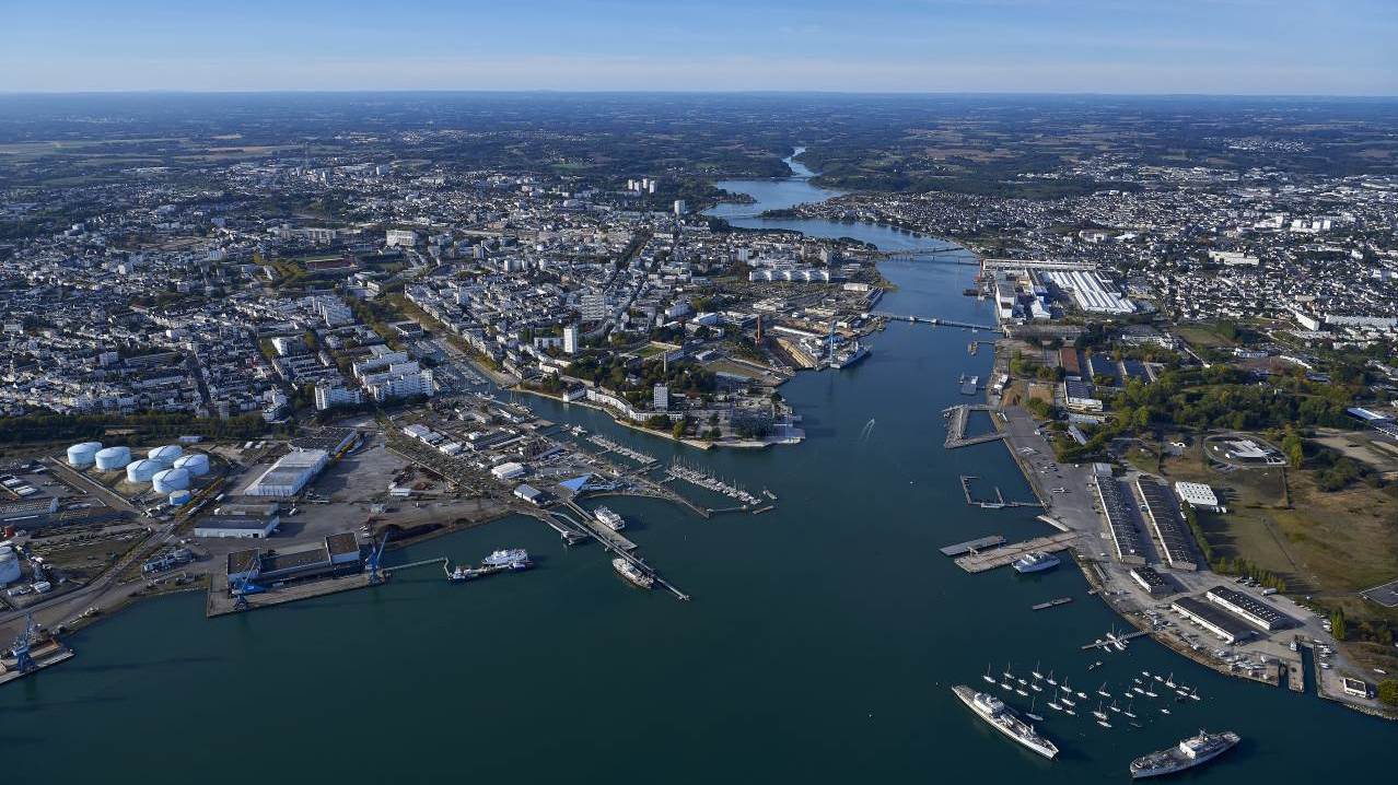 Vue aérienne de la Rade de Lorient 