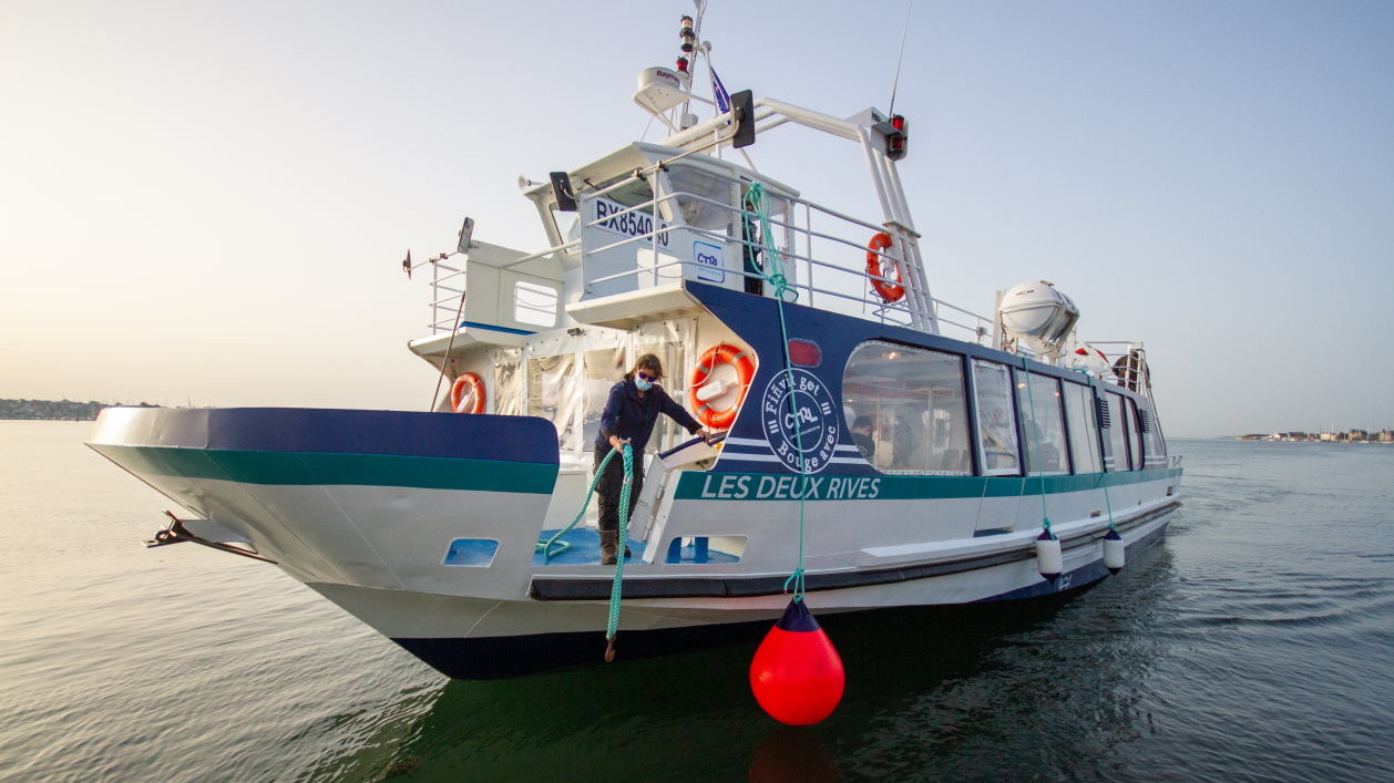 Le bateau sur la rade de Lorient