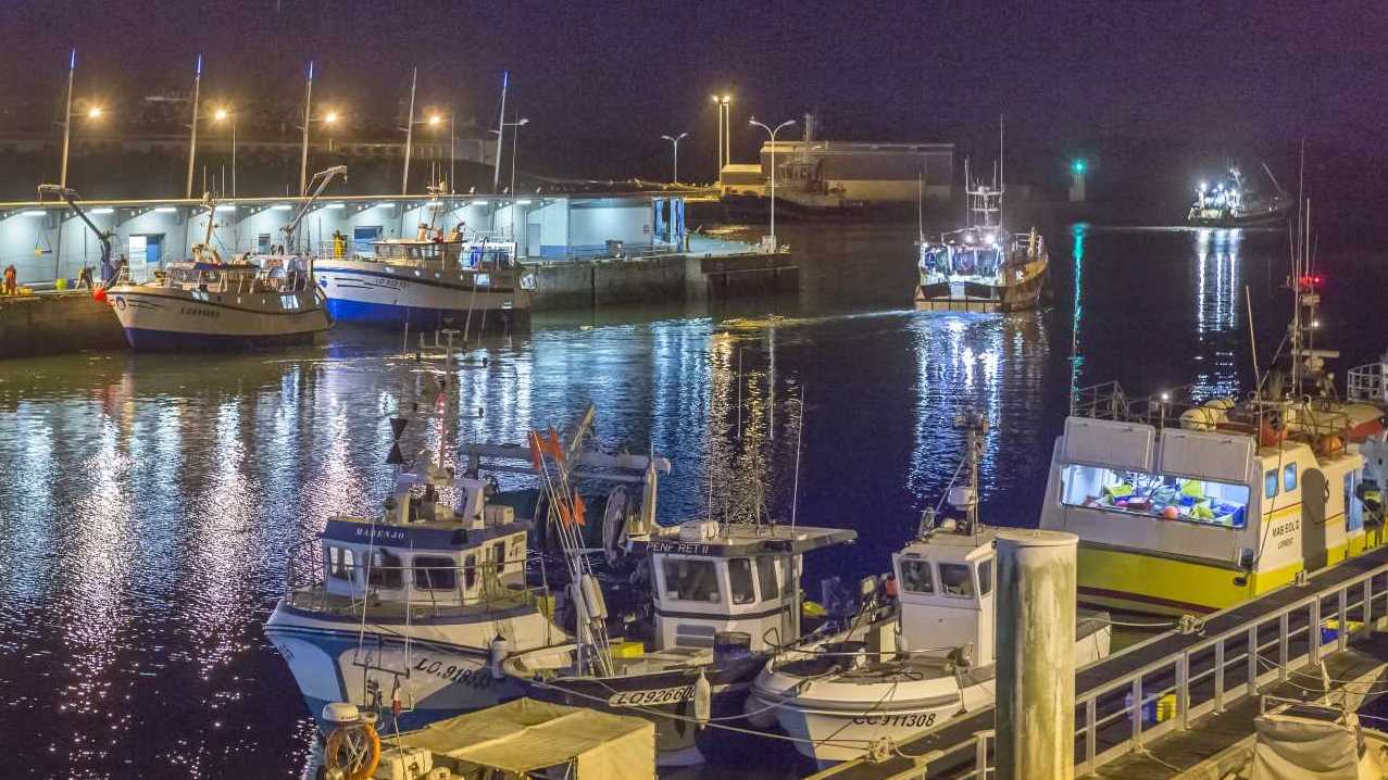 Port de pêche Lorient Keroman de nuit