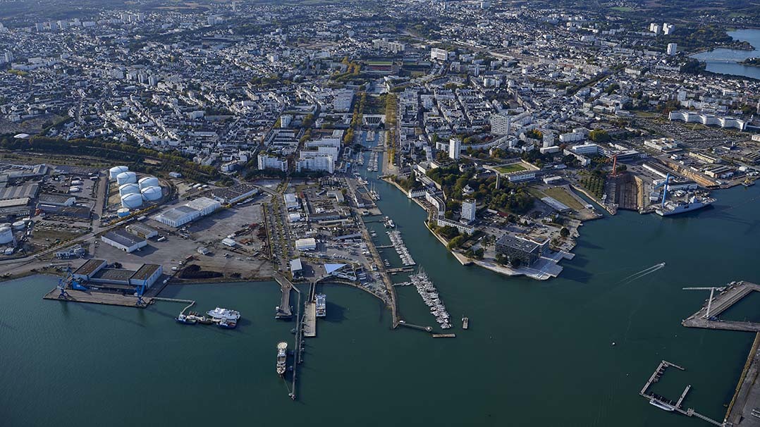 Lorient avant-port