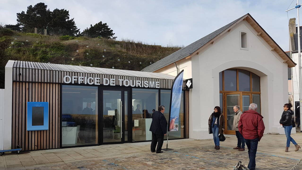 nouvel office de tourisme situé à Port-Tudy sur l’île de Groix