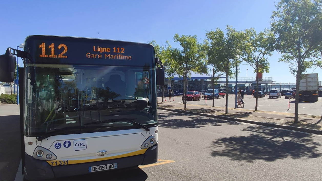 La ligne qui dessert l'embarcadère de Groix passera par le parking place d'Armes