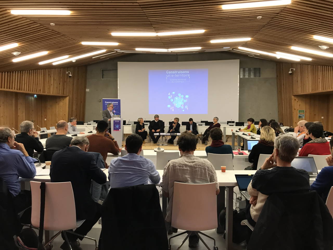 Atelier numérique responsable table-ronde